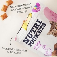 تشویقی بالشتی مغزدار GimCat مدل Nutri Pockets با طعم اردک مخصوص گربه - 60 گرم